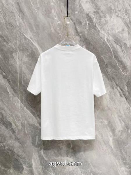 Tシャツ一番素敵 希少なアイテム 赤字超特価限定セールコピー 商品 販売ヴェルサーチ. 6