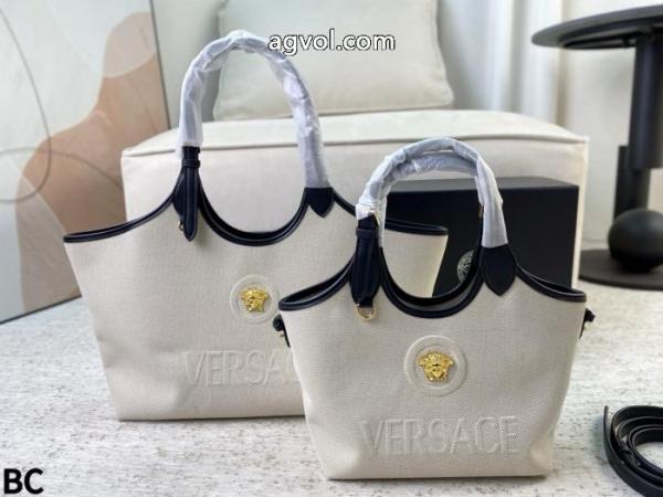 注目!26-26AW 個性をプラス 大人気売切続出!トートバッグスーパー コピー 安心VERSACE 2