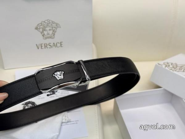 VERSACE珍しい 魅力ファッション お買い得送料無料ベルトブランド アクセサリー 激安 2