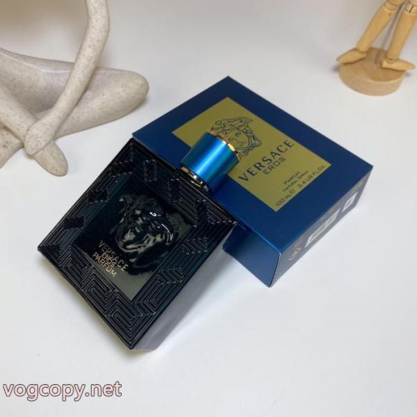 ブランドヴェルサーチブランド コピー s 級セレブ風 今シーズンのトレンドアイテム 使いやすい.. 6