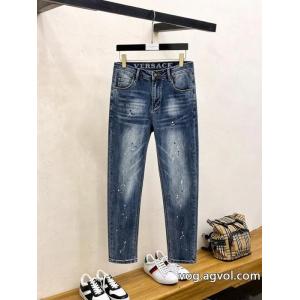 円高還元Sale 格安*出品*新品 2026人気商品スーパー コピー ブランドヴェルサーチジーンズ.